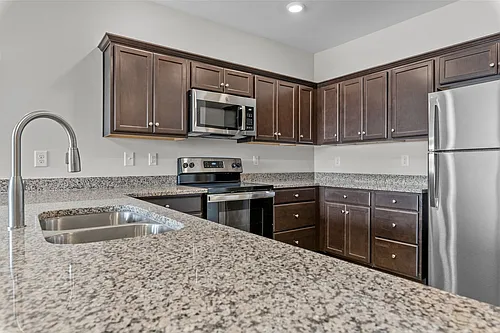 190 Grove Cir #301 Photo 1