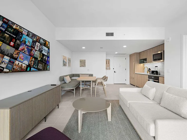 159 NE 6th St #43-ID1032213P — Photo 13