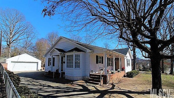1st image of 328 Sharon Ave NW