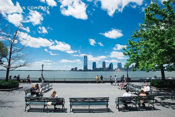 Rented by Compass | media 22