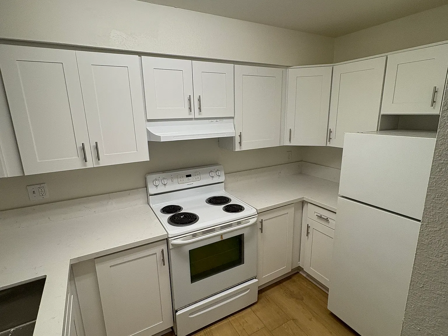 Studio, 506 sqft, $1,850 — Photo 3