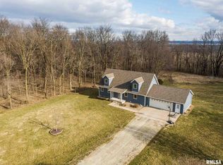 8304 W Fawn Ridge Ln, Mapleton, IL 61547