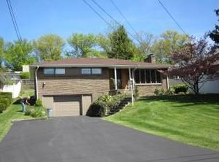 47 Orchard St, Uniontown, PA