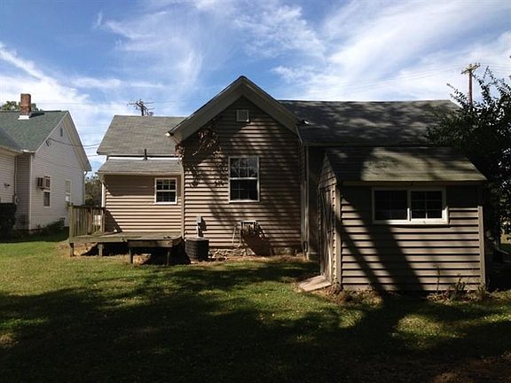 3rd image of 248 N 3rd St