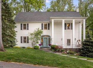 9 Warner Rd, Maplewood, NJ 07040