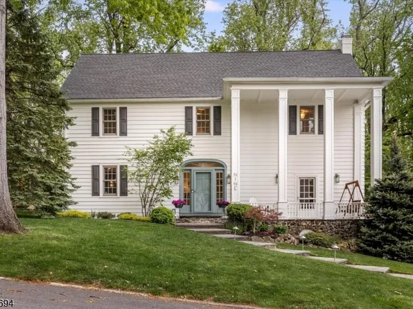 9 Warner Rd, Maplewood Twp., NJ 07040