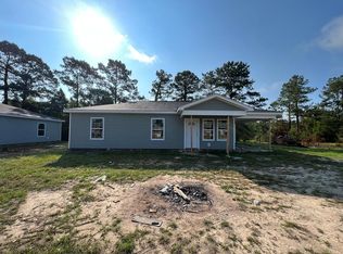515 Joe Cook St, Cottonwood, AL 36320