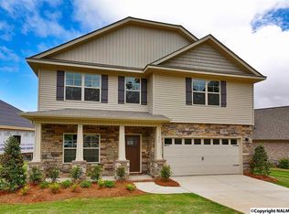 317 Acorn Grove Ln, Huntsville, AL 35824