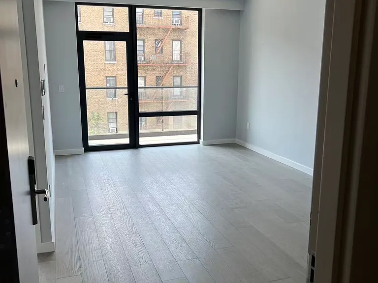 134-11 Franklin Ave #3 — Photo 7