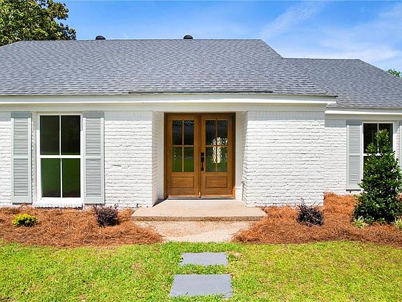 3rd image of 4543 Kingsway Dr