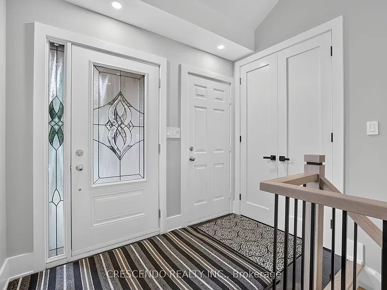 15 Southbury Manor Dr — Photo 3