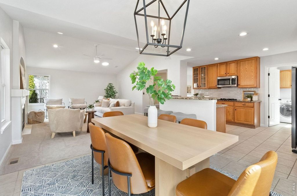 6915 Hancock Dr