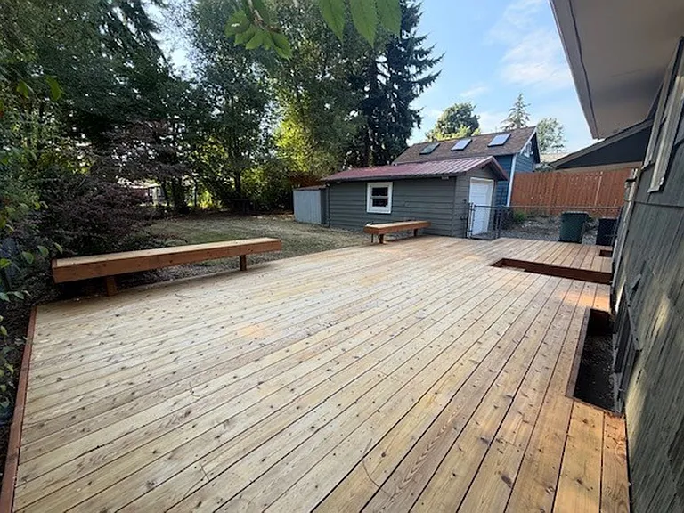 11307 15th Ave NE — Photo 15