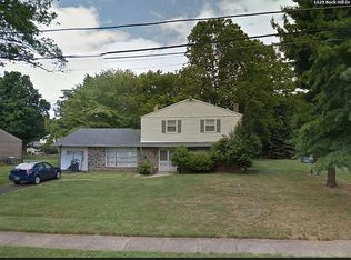 1626 Buck Hill Dr, Huntingdon Valley, PA 19006