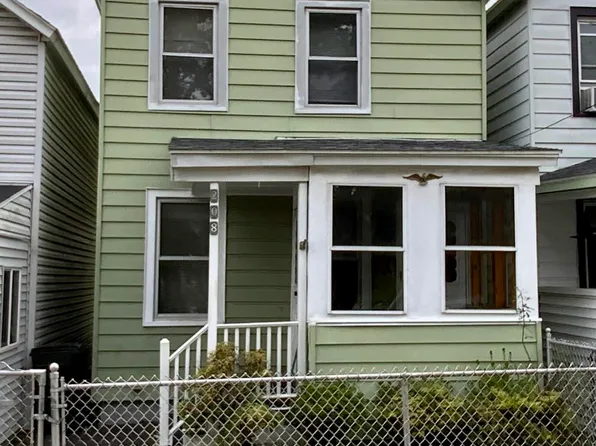 208 14th Street, Watervliet, NY 12189