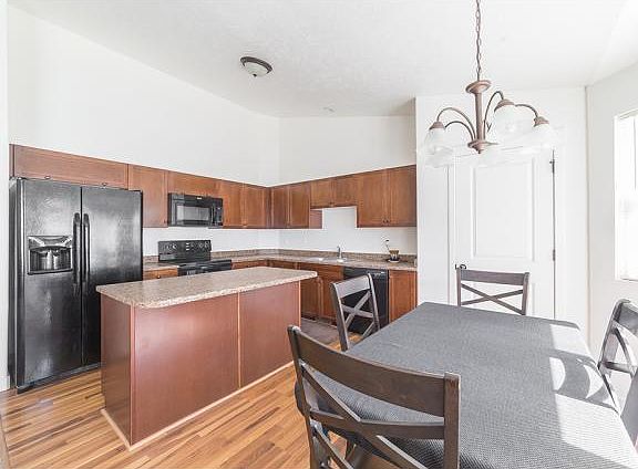 5th image of 6079 W Vista Mesa Dr