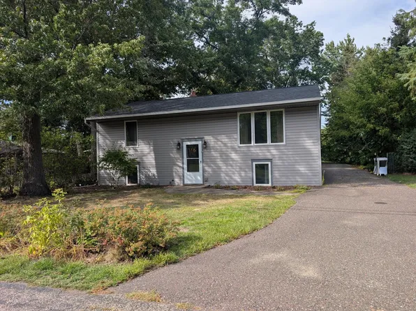 171 Hanson Rd, Saint Paul, MN 55115