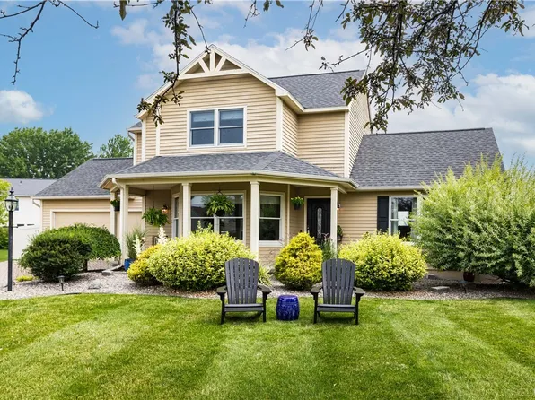 5788 Frostiana Cir, East Syracuse, NY 13057