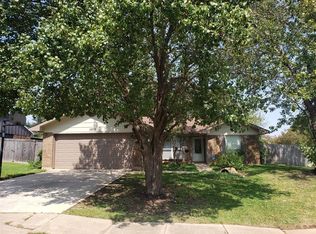 1503 Legget St, Arlington, TX 76018