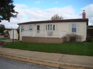 30 Deanne Cir, Ephrata, PA