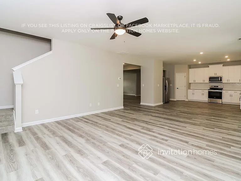 3755 Saddle Bag Ct — Photo 9