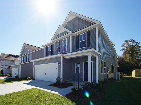 359 Hillman Trail Dr, Moncks Corner, SC 29461