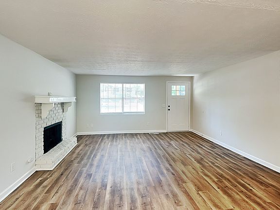3rd image of 3034 Millstone Ct