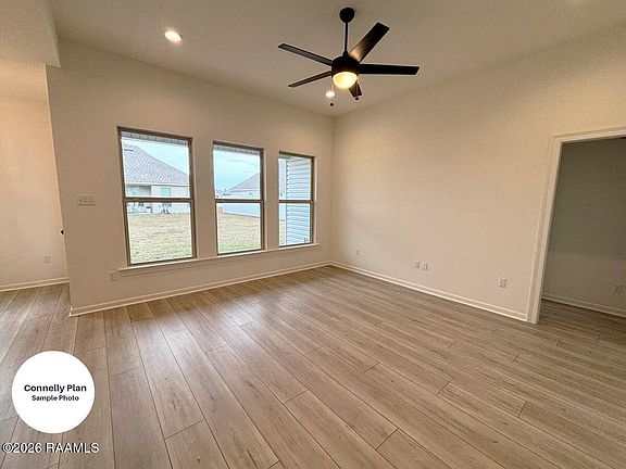 2nd image of 315 Meadow Ridge Ln