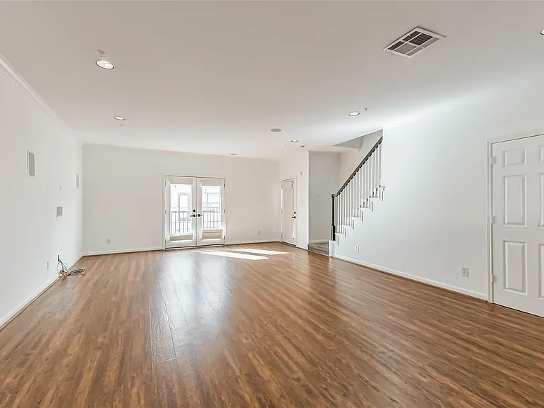17 Waugh Dr #209 — Photo 11