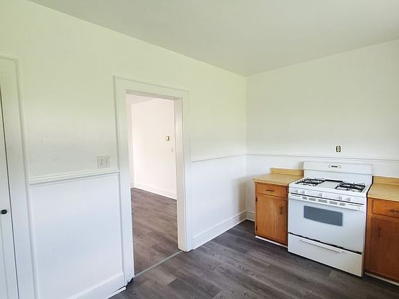 3rd image of 9644 Sherwood Pl APT 1
