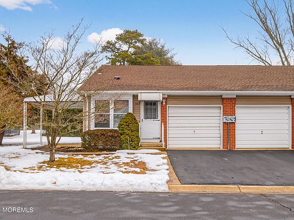 2nd image of 9 Potomac Lane #A