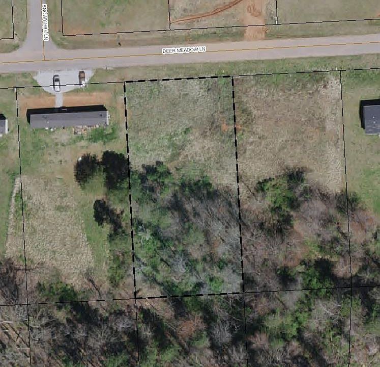 2nd image of 116 Deer Meadow Ln