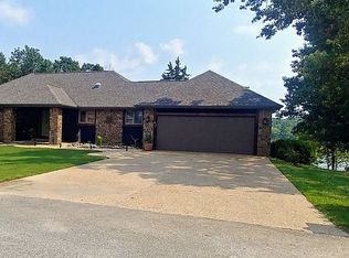 61 Sunny View Ln, Kimberling City, MO 65686