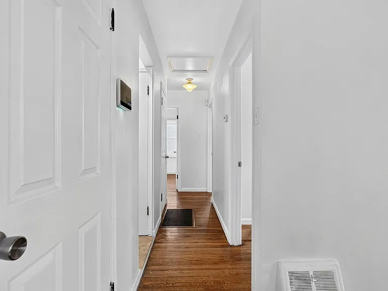 10328 Dudley Dr — Photo 12