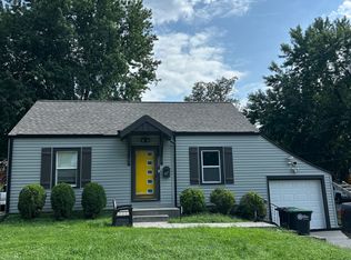 3927 Martha St, Omaha, NE 68105