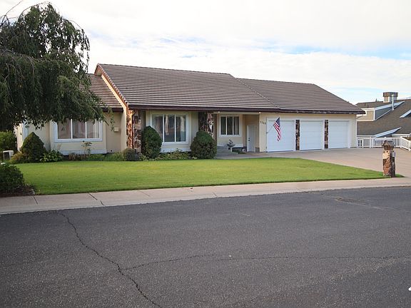 2nd image of 1140 Windsor Dr