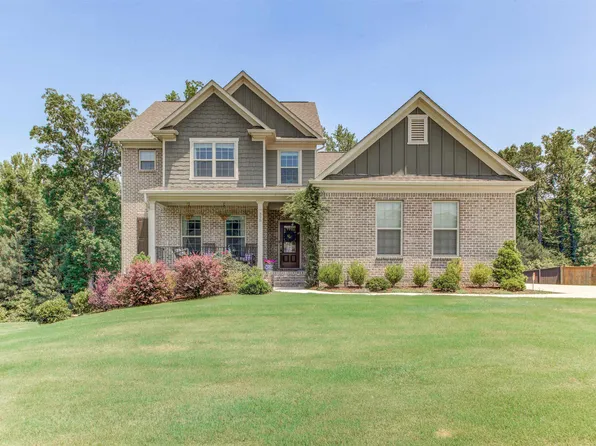 395 Park Haven Ln, Tyrone, GA 30290