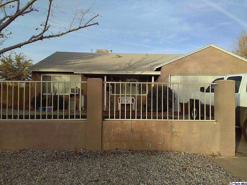 2nd image of 38503 Pond Ave