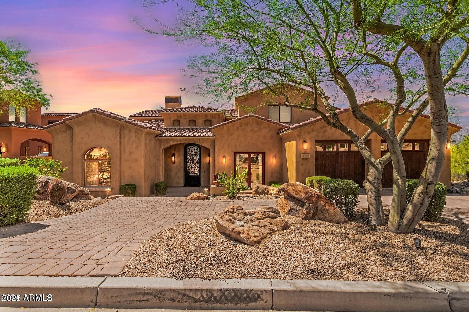 4 bed, 4.5 bath, 4360 sqft, $5,500 — Photo 1