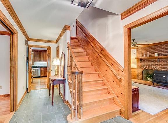3rd image of 11501 Wood Brook Ct