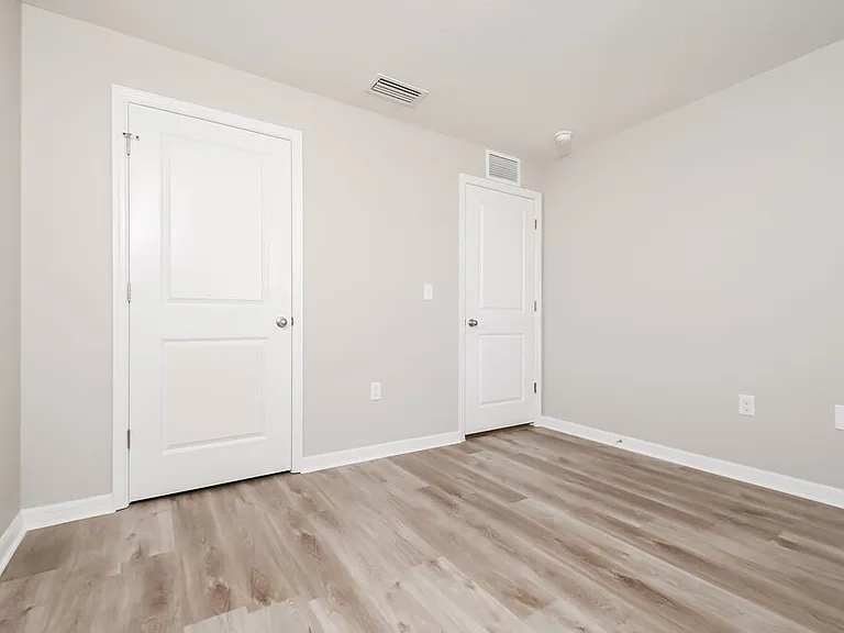 11702 Miracle Mile Dr — Photo 13