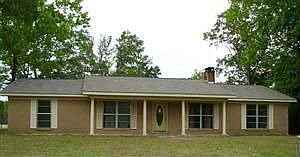 2nd image of 2214 Graystone Rd