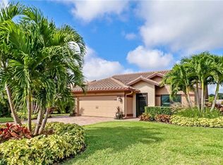 326 Fox Den Cir, Naples, FL 34104