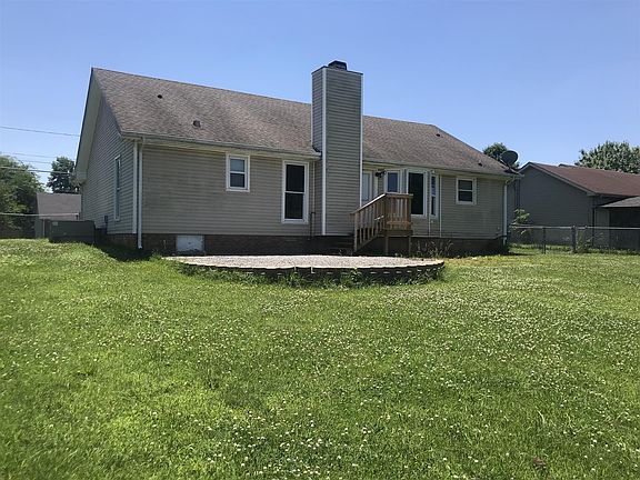 4th image of 217 Moncrest Dr