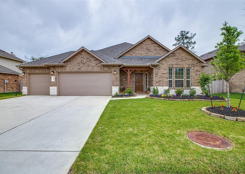 1st image of 14109 N Crater Lake Ct