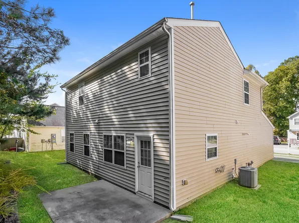 2839 Filbert St, Raleigh, NC 27610
