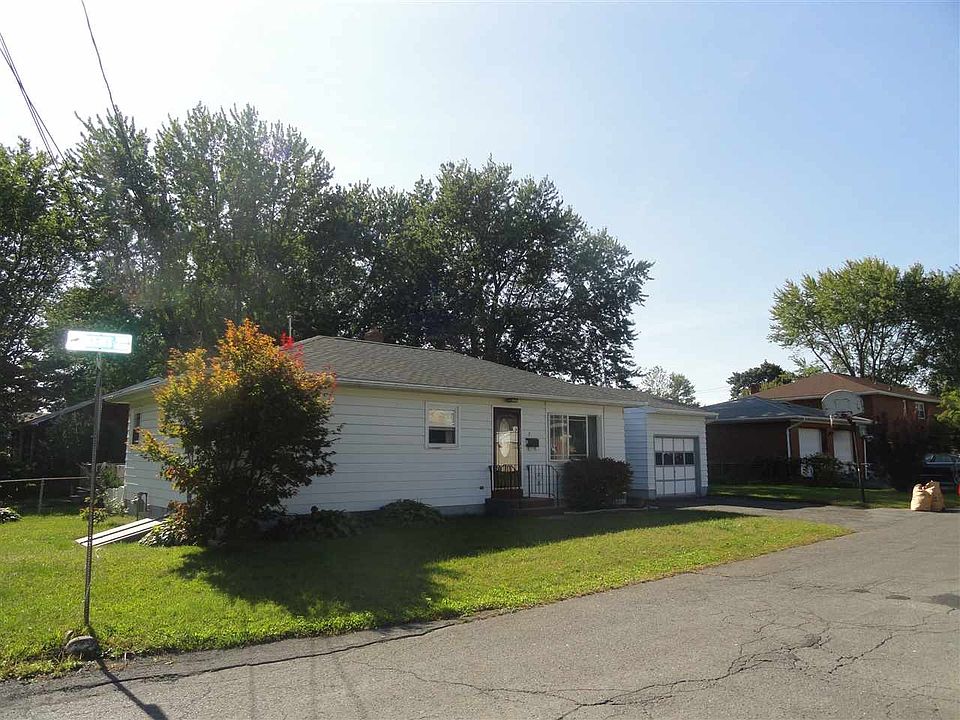 1st image of 3 Gage Ave