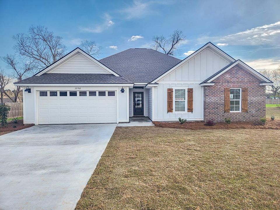 1st image of 3550 Desirable Dr