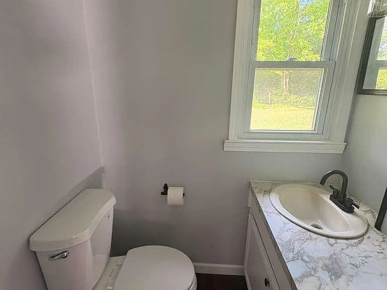 8457 Thomaston Rd — Photo 35