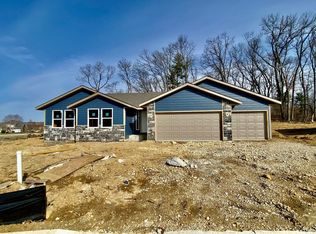 4471 Deer Valley Close, Belvidere, IL 61008